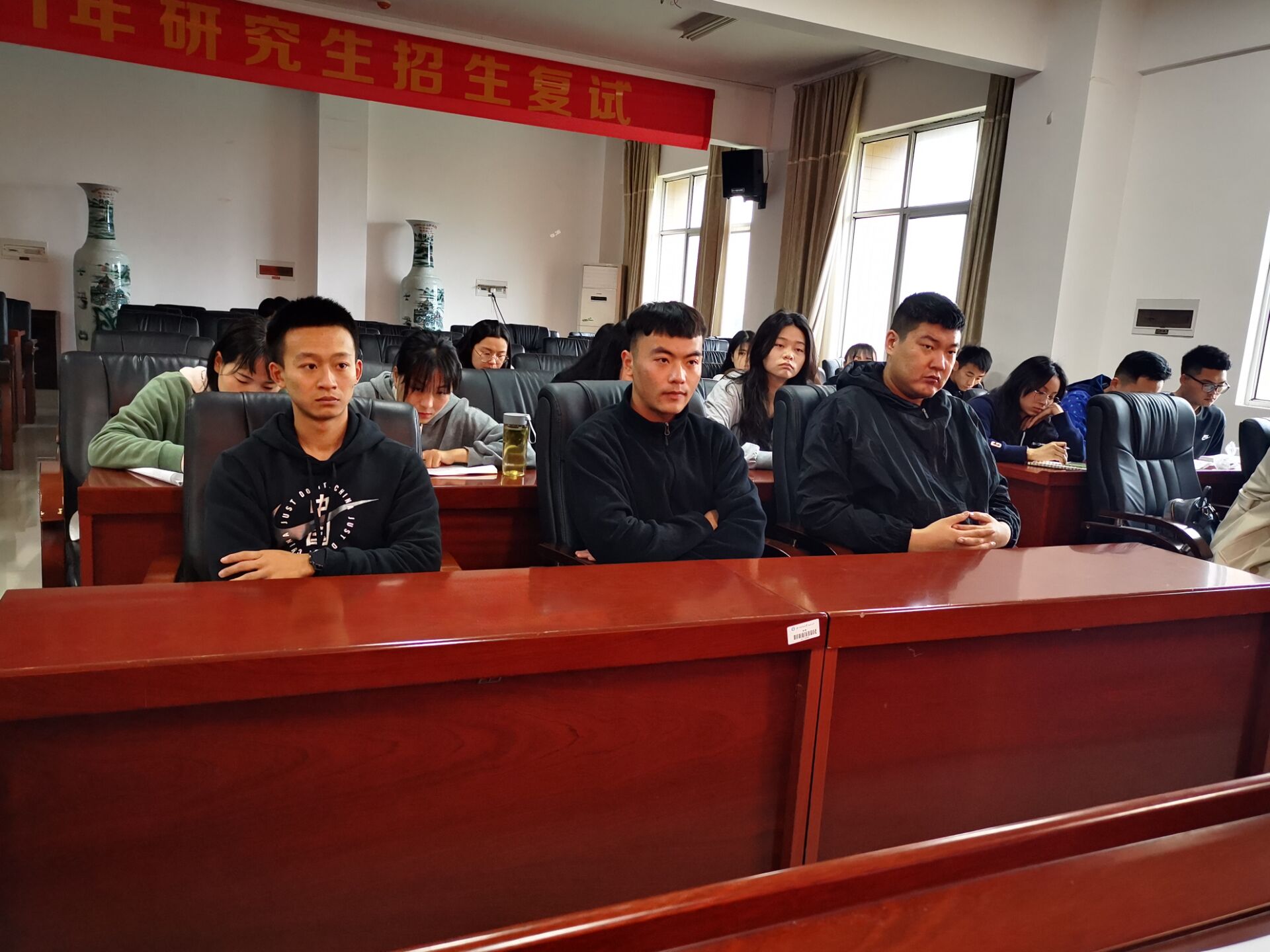 c1cee3d551db46d5b13b9049f20d1804.jpg c1cee3d551db46d5b13b9049f20d1804.jpg