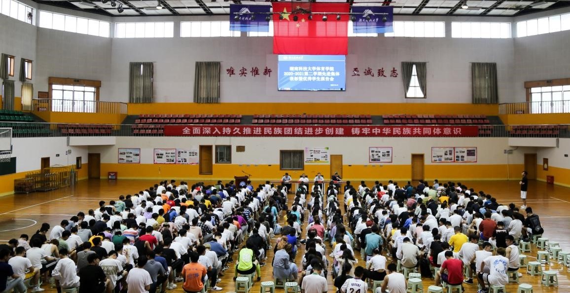 78cf15d93087428388e7c961235bba26.jpg 78cf15d93087428388e7c961235bba26.jpg