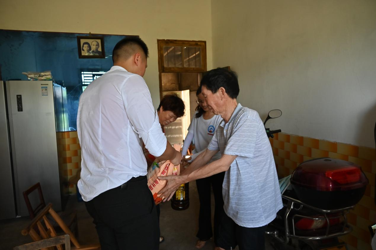 32d8c342521641c3818fe1fd922bd3f8.png 32d8c342521641c3818fe1fd922bd3f8.png