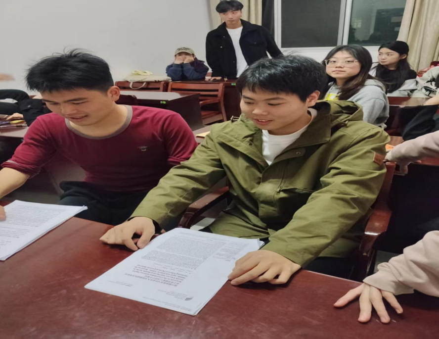 77cf11fa73cb415cab5cdc448ec7e983.png 77cf11fa73cb415cab5cdc448ec7e983.png