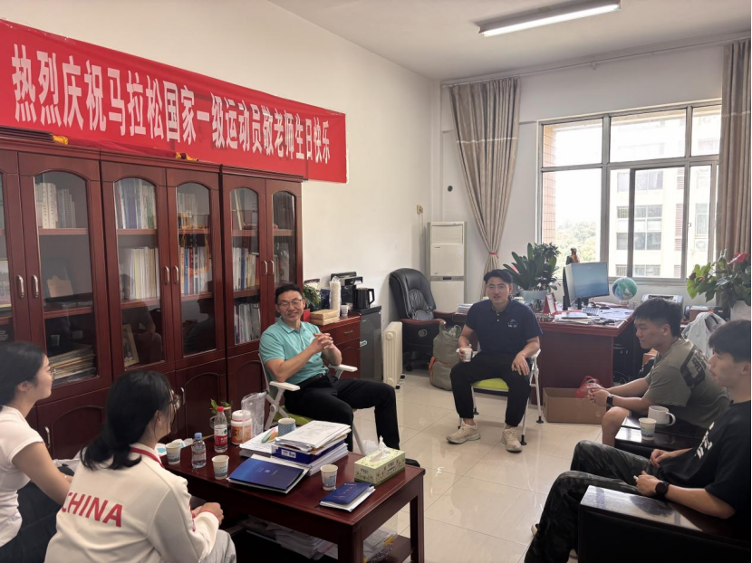 93671cb5c9514619a7f270421b4adaf4.png 93671cb5c9514619a7f270421b4adaf4.png